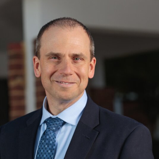 Keith Renshaw named Faculty Member of the Year